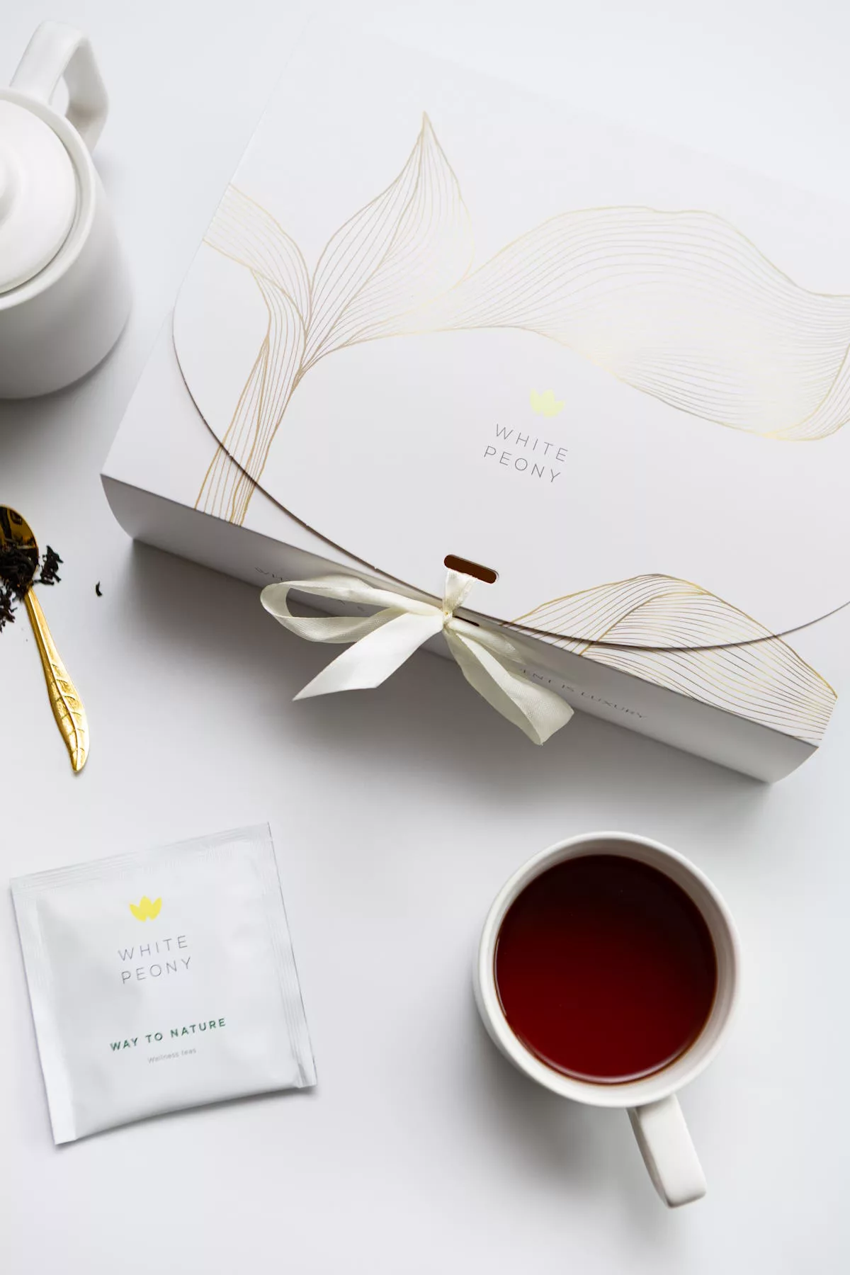 Unboxing the White Peony Tea Subscription Box: A Journey into Elegance and Flavor Unboxing the White Peony Tea Subscription Box: A Journey into Elegance and Flavor